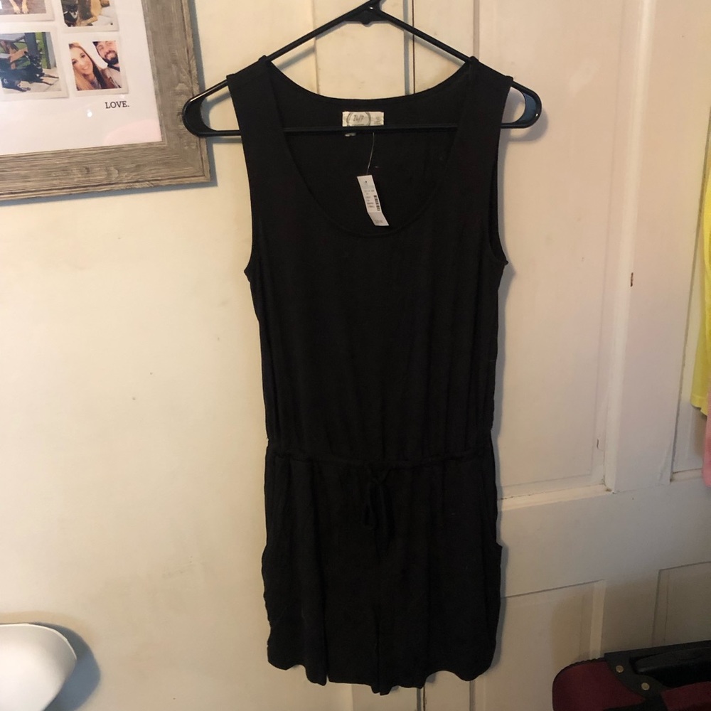 Maurices 24/7 Romper Black - XS READ DESCRIPTION
